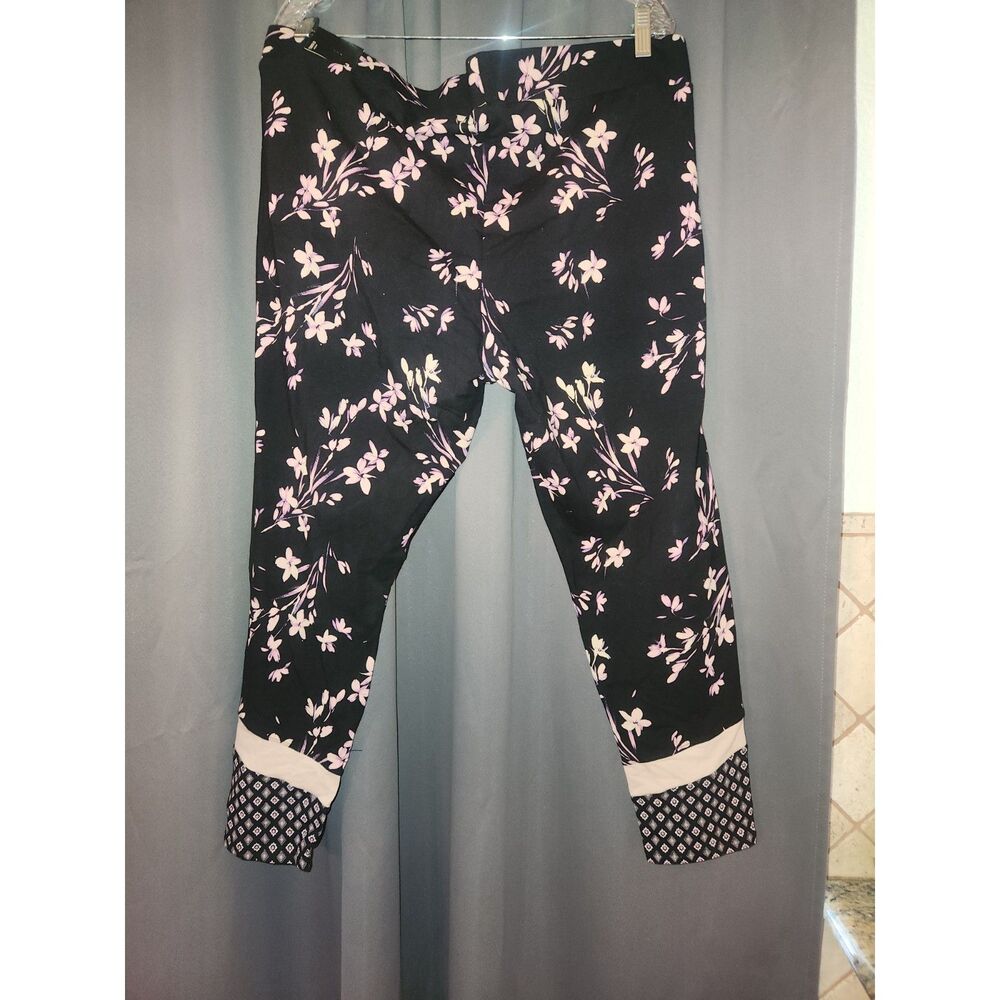 NWT Torrid Black Floral Ankle Lounge Pants Size 3X Plus Size Athleisure
